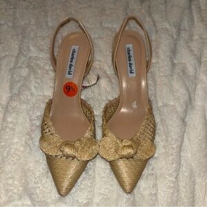 NWT Charles David Heels